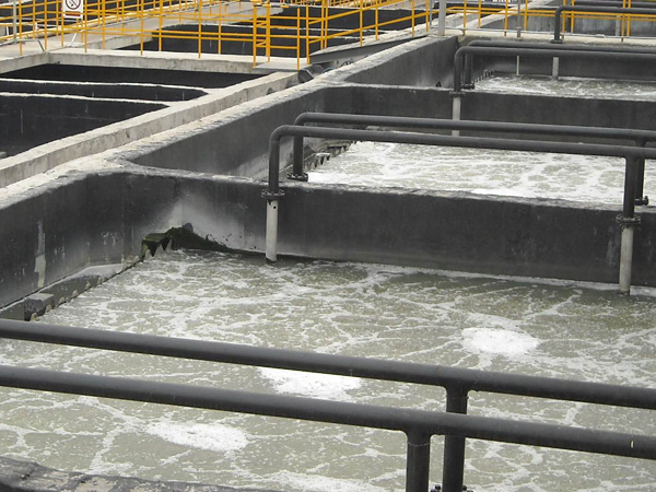 雨水是怎么污染水體的？